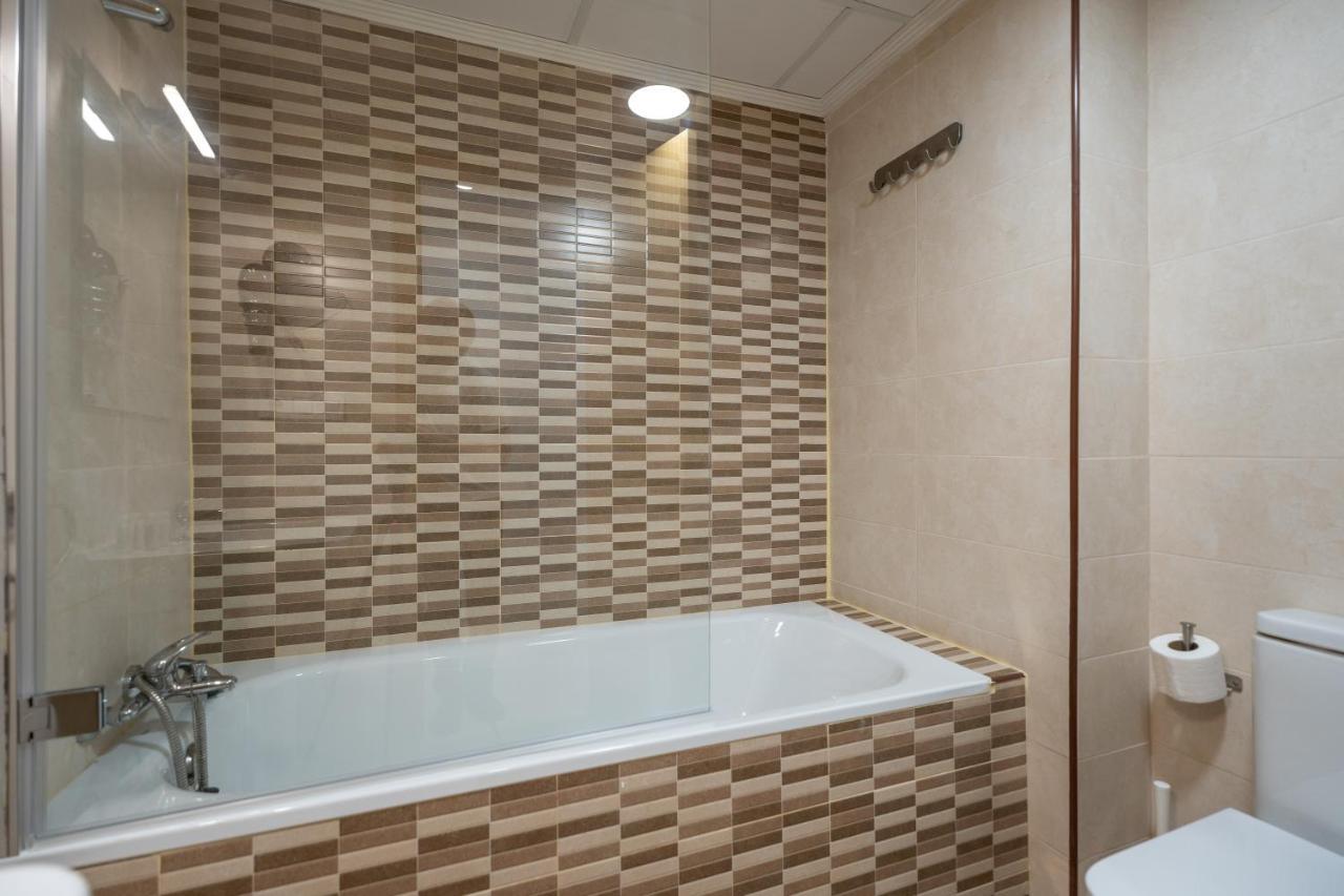 Marq Castillo Habitaciones Alicante Exterior photo